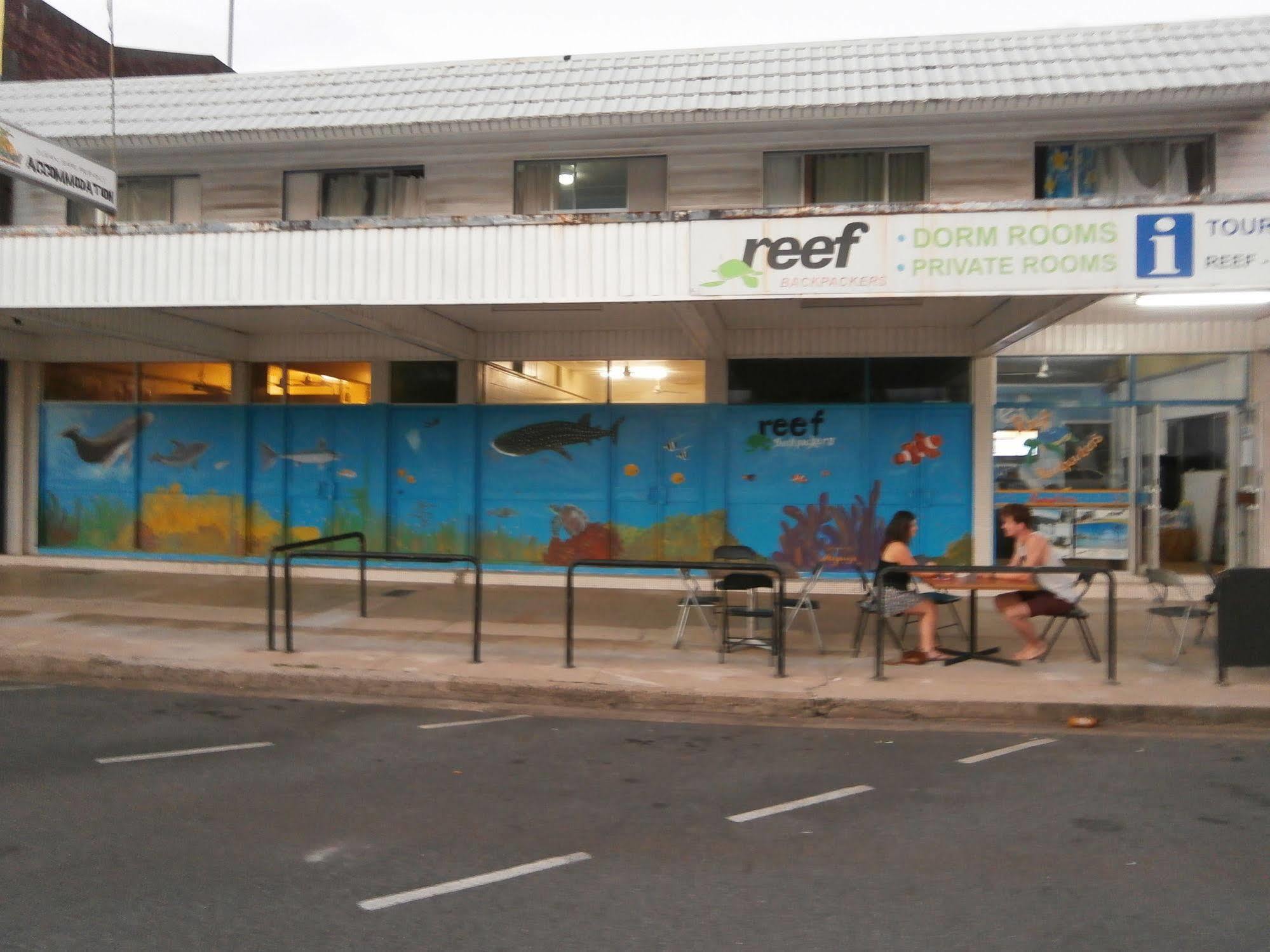 Reef Backpackers Hostel Cairns Ngoại thất bức ảnh