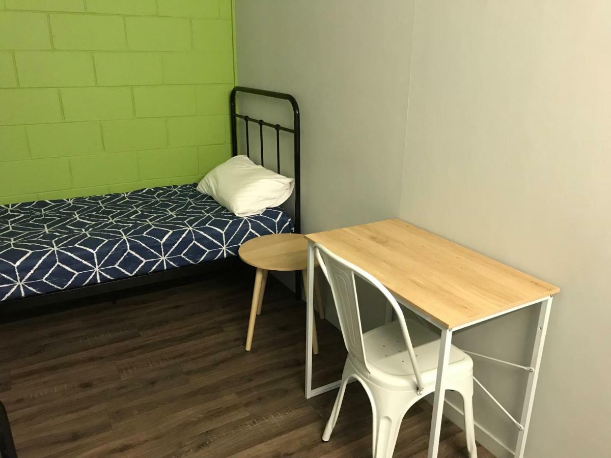 Reef Backpackers Hostel Cairns Ngoại thất bức ảnh